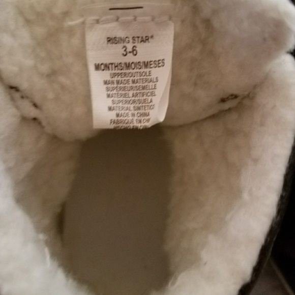 (Sold) Rising Star sneaker booties - Picture 3 of 3